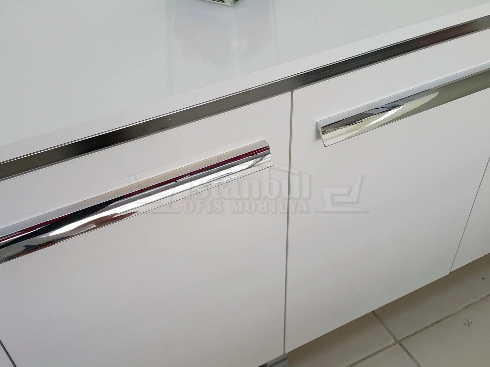Apple Konsol Dolap ISTANBUL-TSI