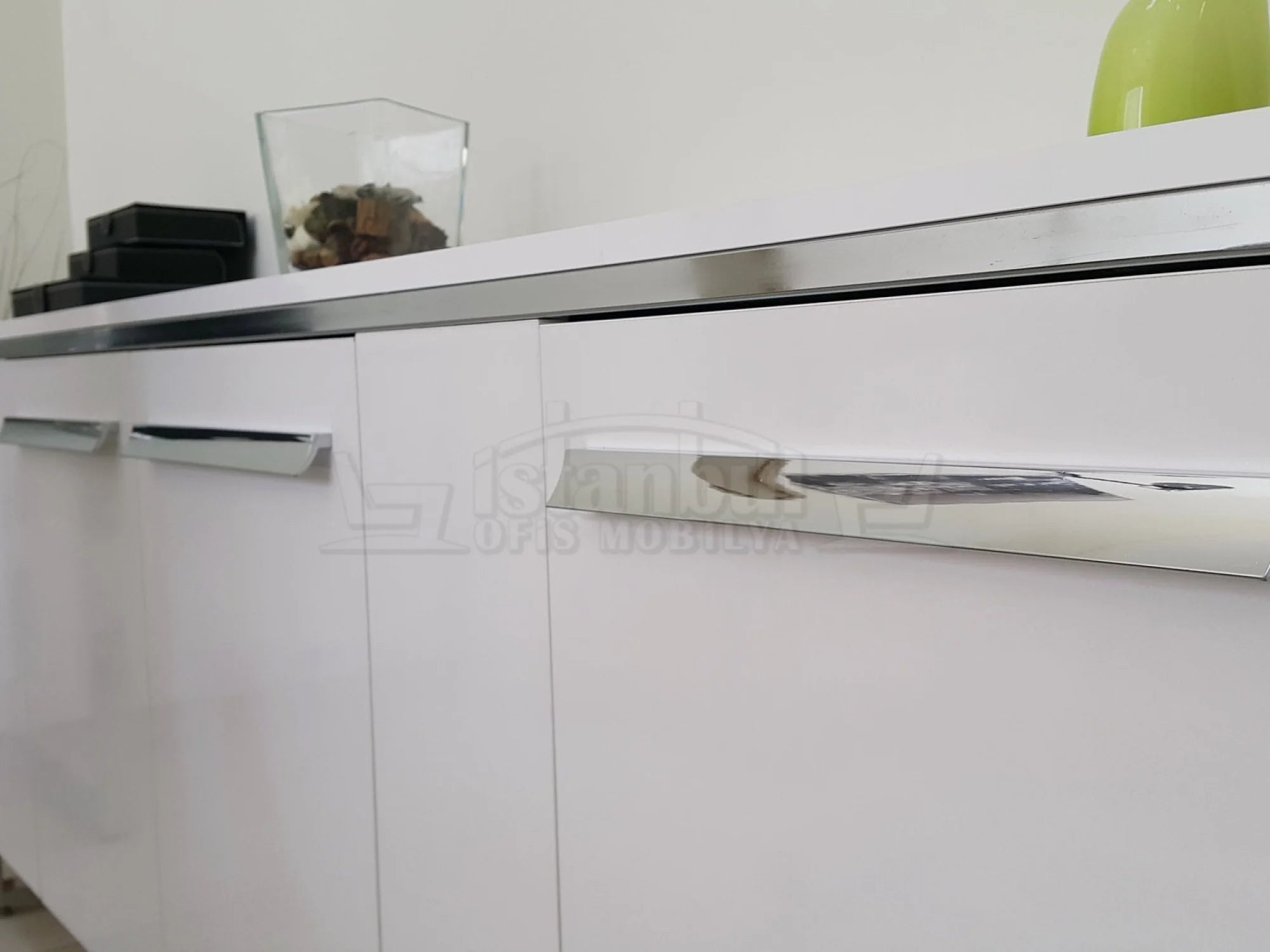 Apple Konsol Dolap ISTANBUL-TSI