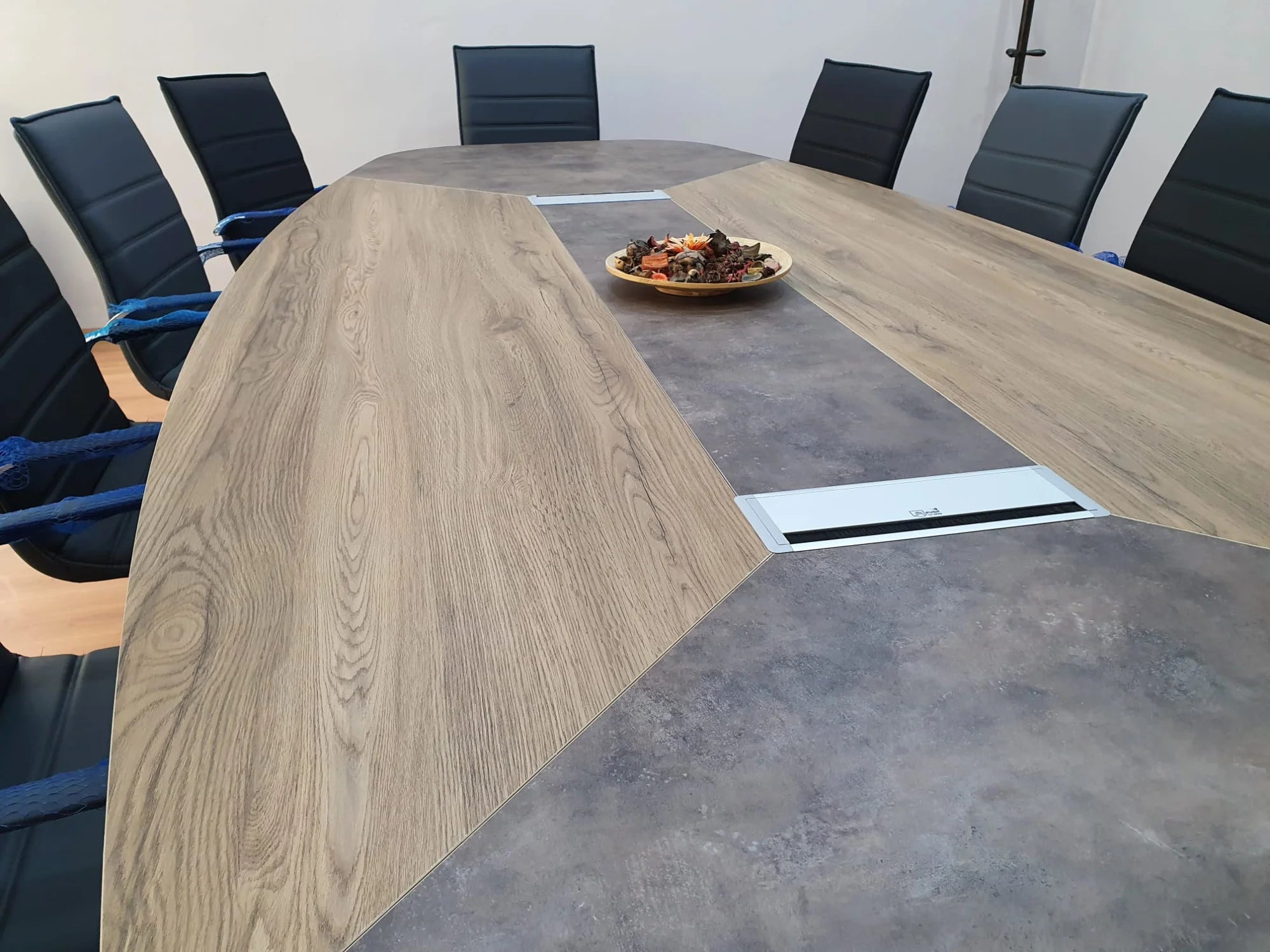 Büyük Oval Toplantı Masası ISTANBUL