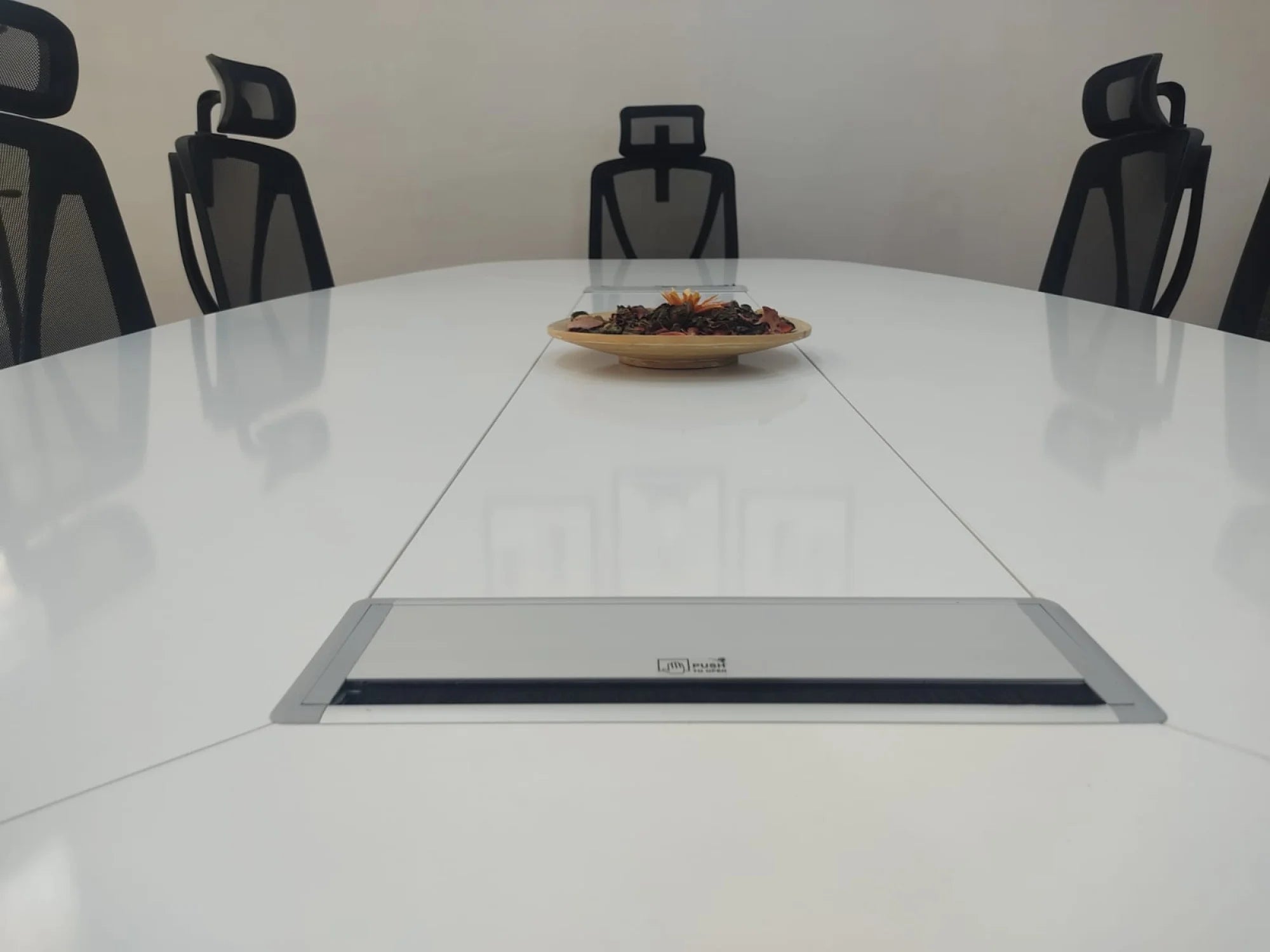 Büyük Oval Toplantı Masası Beyaz ISTANBUL