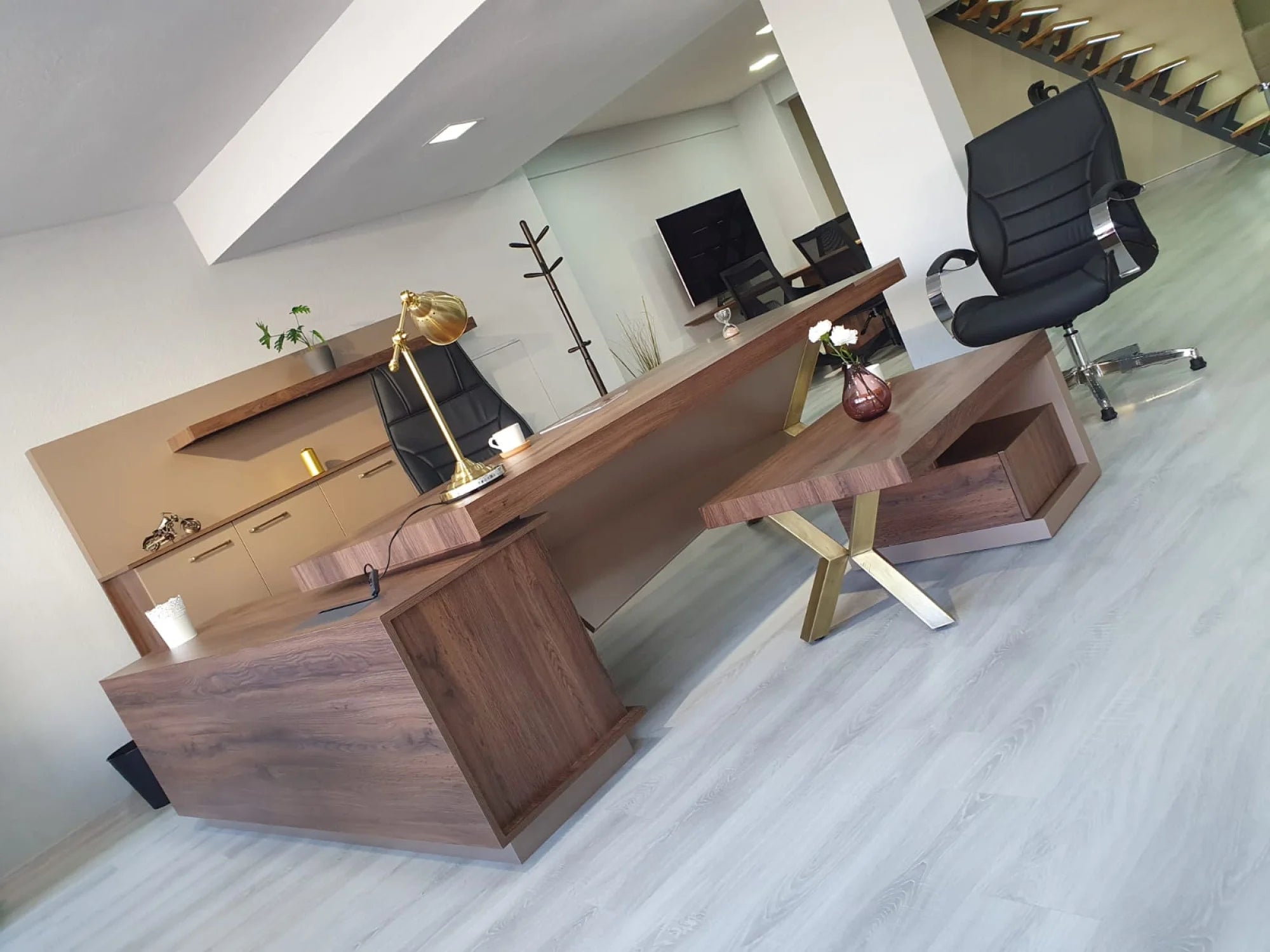 London Ofis Makam Mobilyası ISTANBUL