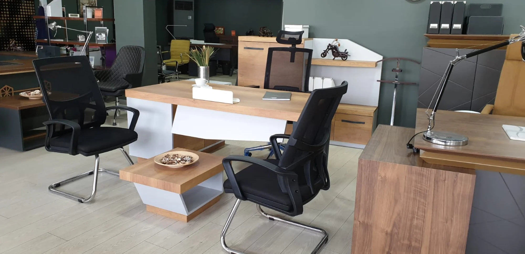 Ofis Masası Uzay ISTANBUL-TSI